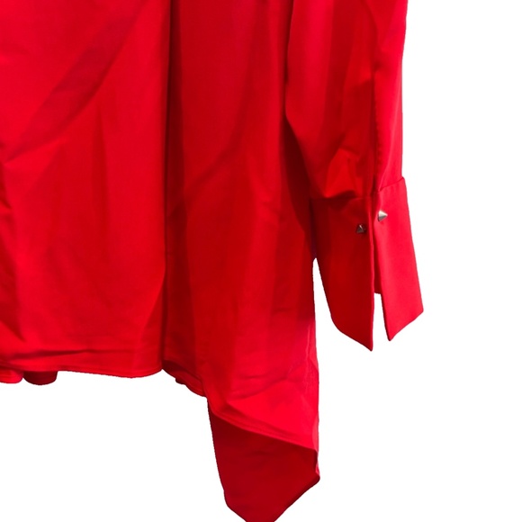 COPY -(NWT) RACHEL Rachel Roy Red V-Neck Handkerchief Hem Top Plus Size 3X/4X - Picture 11 of 14